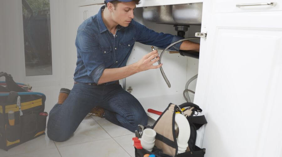 Expert burst pipe repair services in Chrisney, IN
